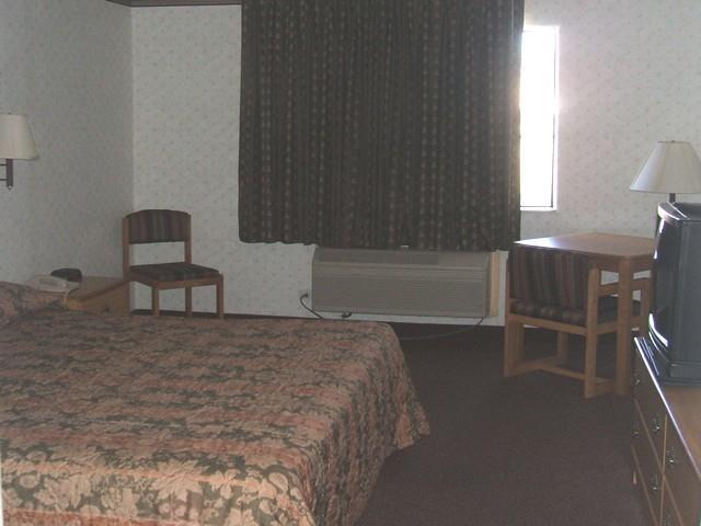 Scottish Inn & Suites Hobby Airport ヒューストン 部屋 写真