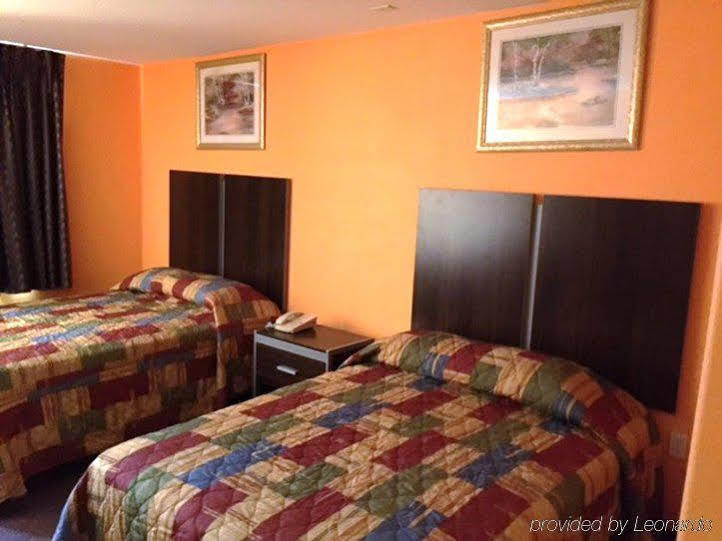 Scottish Inn & Suites Hobby Airport ヒューストン エクステリア 写真
