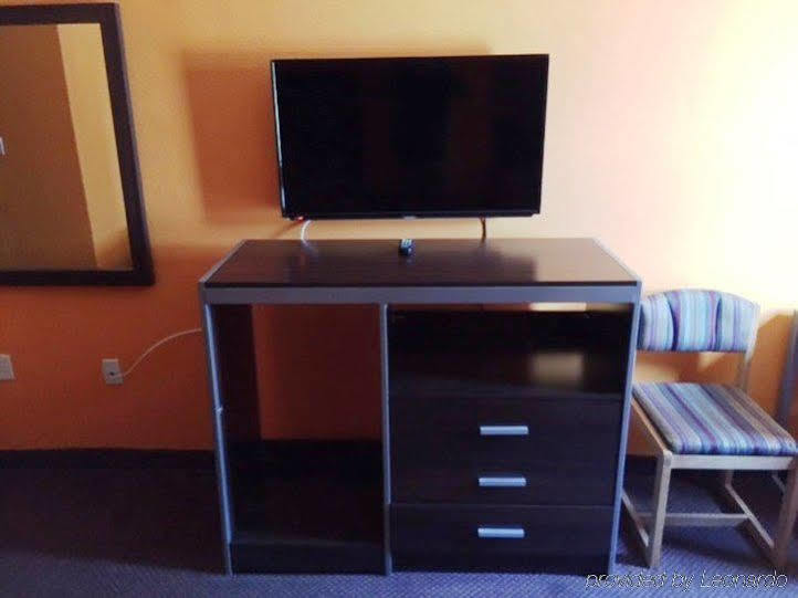 Scottish Inn & Suites Hobby Airport ヒューストン エクステリア 写真