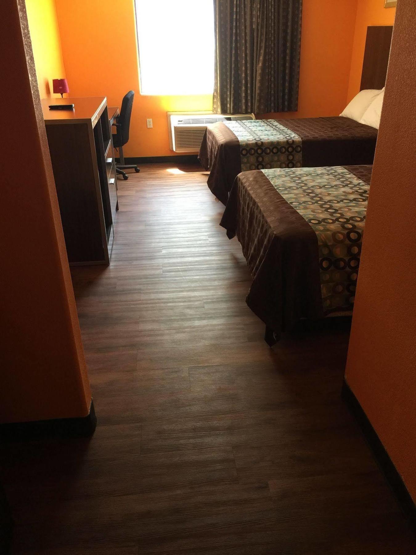 Scottish Inn & Suites Hobby Airport ヒューストン エクステリア 写真