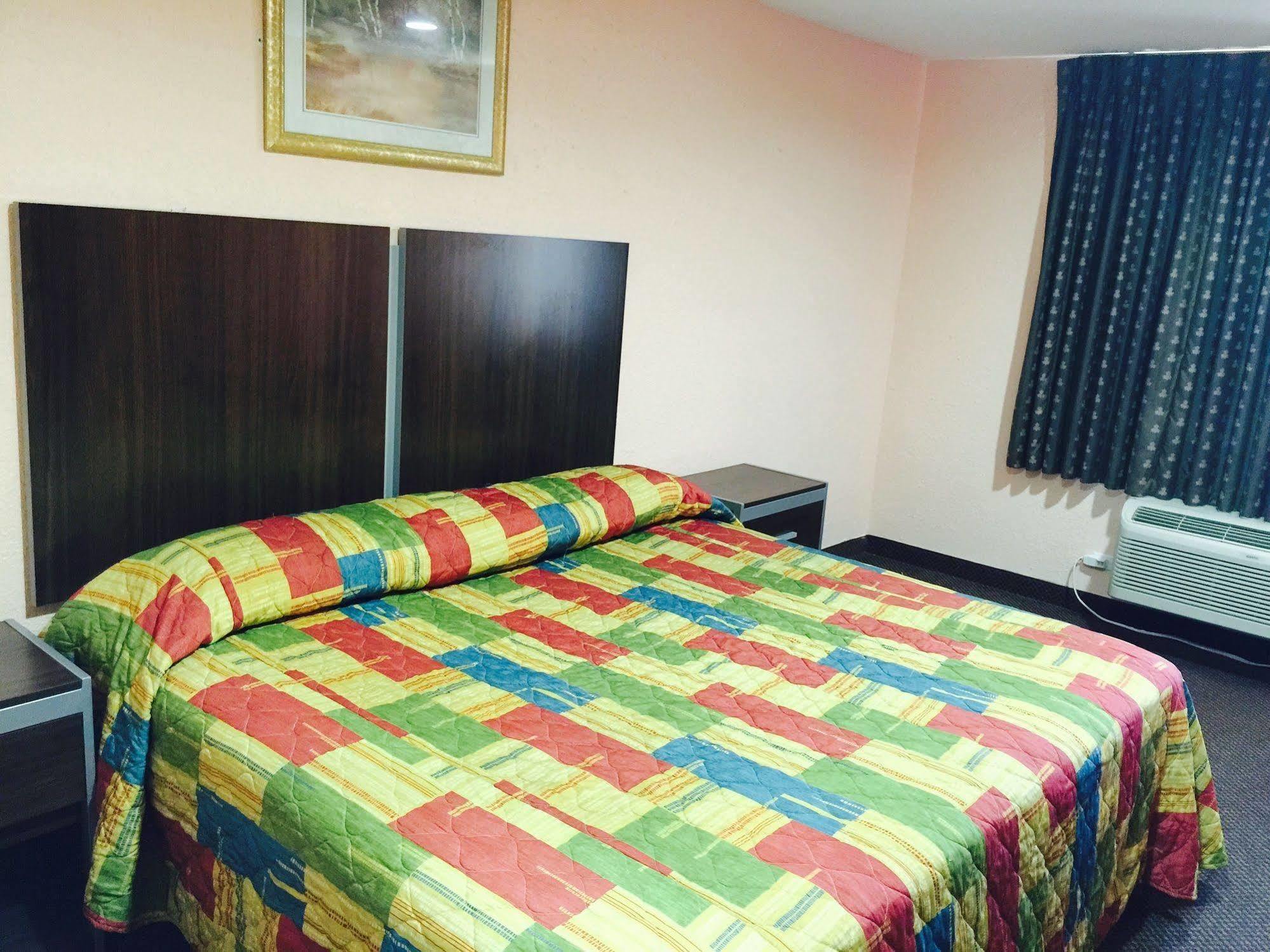 Scottish Inn & Suites Hobby Airport ヒューストン エクステリア 写真