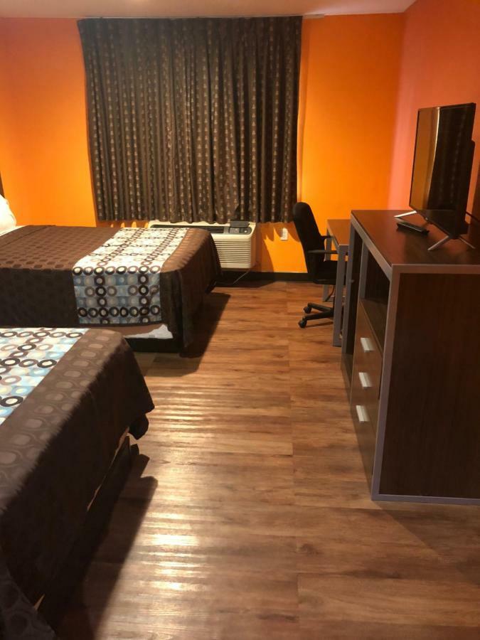 Scottish Inn & Suites Hobby Airport ヒューストン エクステリア 写真